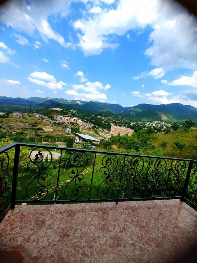 Guest House Ijevan'S Garden Ngoại thất bức ảnh
