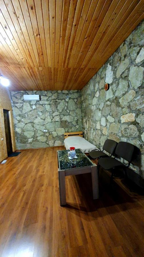 Guest House Ijevan'S Garden Ngoại thất bức ảnh